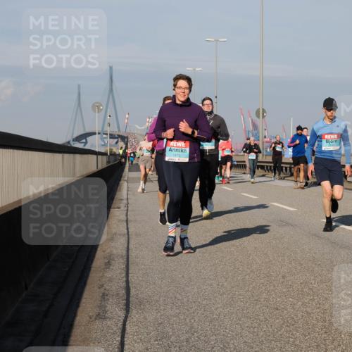 03.10.2025 - Köhlbrandbrückenlauf Fabian Wolf http://msf.ph/oto/9041697 03.10.2025 09:55:26 Position 3 1470, 3124 meine-sportfotos.de