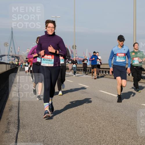 03.10.2025 - Köhlbrandbrückenlauf Fabian Wolf http://msf.ph/oto/9041733 03.10.2025 09:55:27 Position 3 1470, 3124 meine-sportfotos.de