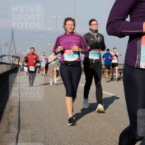 03.10.2025 - Köhlbrandbrückenlauf Fabian Wolf http://msf.ph/oto/9041761 03.10.2025 09:55:29 Position 3 1444, 1871, 1470 meine-sportfotos.de