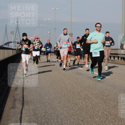 03.10.2025 - Köhlbrandbrückenlauf Fabian Wolf http://msf.ph/oto/9041906 03.10.2025 09:55:36 Position 3 2077, 3238 meine-sportfotos.de
