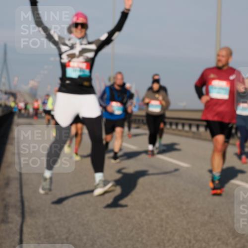 03.10.2025 - Köhlbrandbrückenlauf Fabian Wolf http://msf.ph/oto/9042067 03.10.2025 09:55:40 Position 3  meine-sportfotos.de
