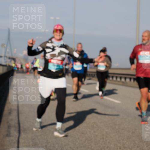 03.10.2025 - Köhlbrandbrückenlauf Fabian Wolf http://msf.ph/oto/9042075 03.10.2025 09:55:41 Position 3  meine-sportfotos.de