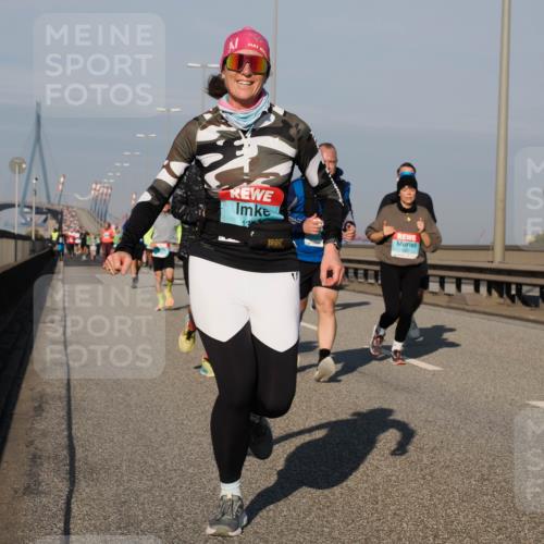 03.10.2025 - Köhlbrandbrückenlauf Fabian Wolf http://msf.ph/oto/9042080 03.10.2025 09:55:41 Position 3 1191 meine-sportfotos.de