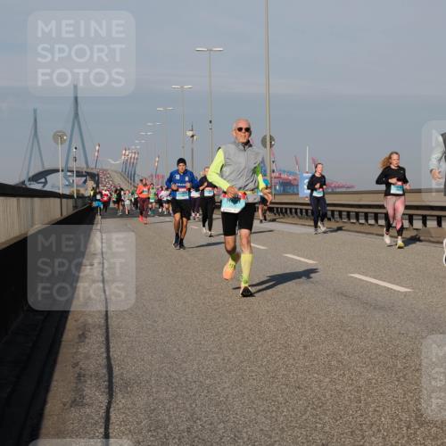 03.10.2025 - Köhlbrandbrückenlauf Fabian Wolf http://msf.ph/oto/9042167 03.10.2025 09:55:45 Position 3 3435 meine-sportfotos.de