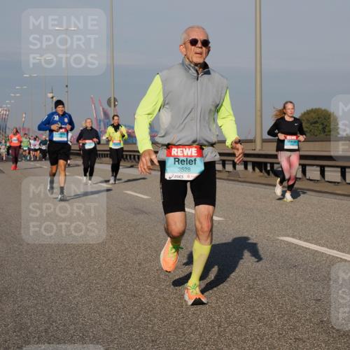 03.10.2025 - Köhlbrandbrückenlauf Fabian Wolf http://msf.ph/oto/9042244 03.10.2025 09:55:47 Position 3 3528 meine-sportfotos.de