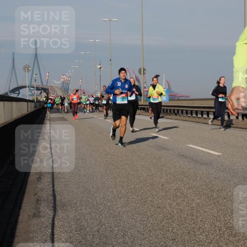 03.10.2025 - Köhlbrandbrückenlauf Fabian Wolf http://msf.ph/oto/9042260 03.10.2025 09:55:48 Position 3  meine-sportfotos.de