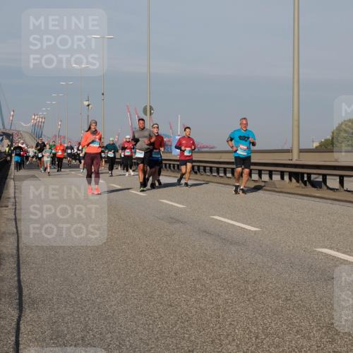 03.10.2025 - Köhlbrandbrückenlauf Fabian Wolf http://msf.ph/oto/9042333 03.10.2025 09:55:53 Position 3  meine-sportfotos.de