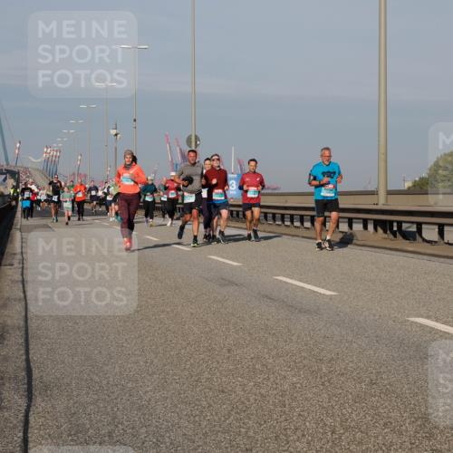 03.10.2025 - Köhlbrandbrückenlauf Fabian Wolf http://msf.ph/oto/9042347 03.10.2025 09:55:54 Position 3  meine-sportfotos.de