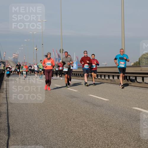 03.10.2025 - Köhlbrandbrückenlauf Fabian Wolf http://msf.ph/oto/9042394 03.10.2025 09:55:55 Position 3  meine-sportfotos.de