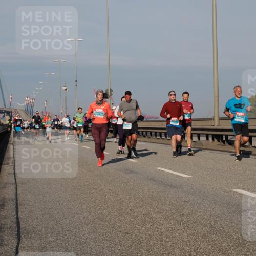 03.10.2025 - Köhlbrandbrückenlauf Fabian Wolf http://msf.ph/oto/9042400 03.10.2025 09:55:56 Position 3  meine-sportfotos.de