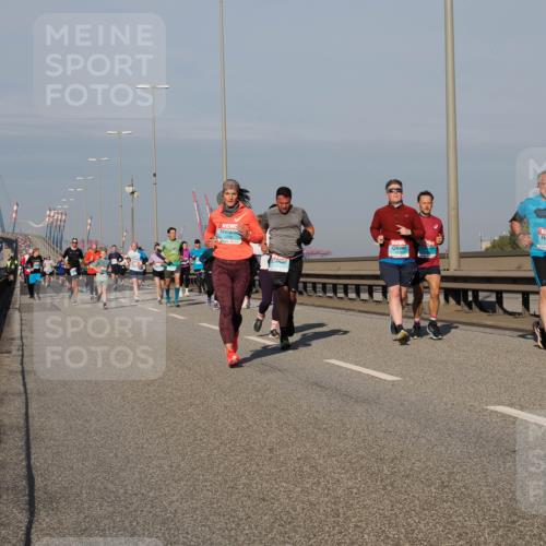 03.10.2025 - Köhlbrandbrückenlauf Fabian Wolf http://msf.ph/oto/9042418 03.10.2025 09:55:56 Position 3  meine-sportfotos.de