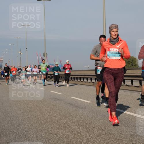 03.10.2025 - Köhlbrandbrückenlauf Fabian Wolf http://msf.ph/oto/9042518 03.10.2025 09:55:59 Position 3 2790, 2150, 19 meine-sportfotos.de