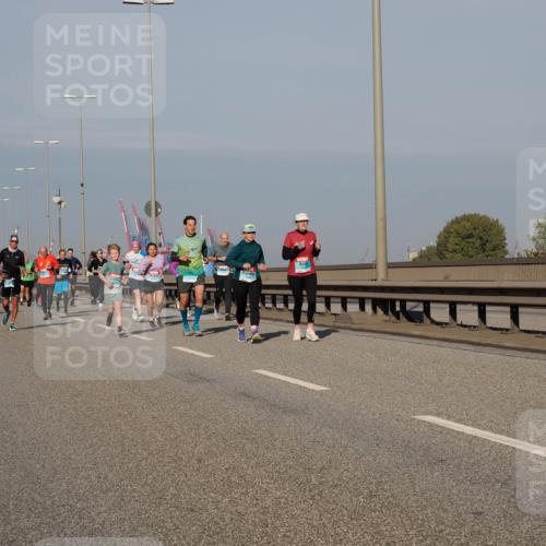 03.10.2025 - Köhlbrandbrückenlauf Fabian Wolf http://msf.ph/oto/9042587 03.10.2025 09:56:01 Position 3  meine-sportfotos.de