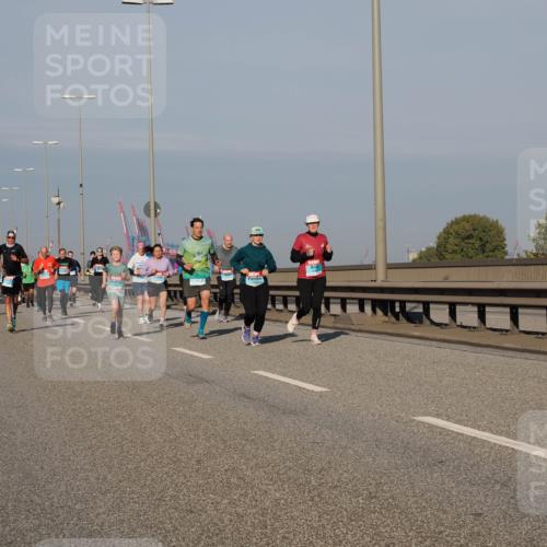 03.10.2025 - Köhlbrandbrückenlauf Fabian Wolf http://msf.ph/oto/9042593 03.10.2025 09:56:01 Position 3  meine-sportfotos.de