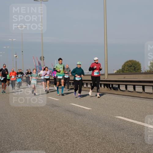 03.10.2025 - Köhlbrandbrückenlauf Fabian Wolf http://msf.ph/oto/9042616 03.10.2025 09:56:02 Position 3  meine-sportfotos.de