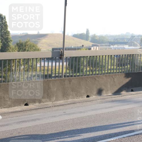 03.10.2025 - Köhlbrandbrückenlauf Lena Gebhardt http://msf.ph/oto/9045934 03.10.2025 09:27:58 Position 1 2992 meine-sportfotos.de