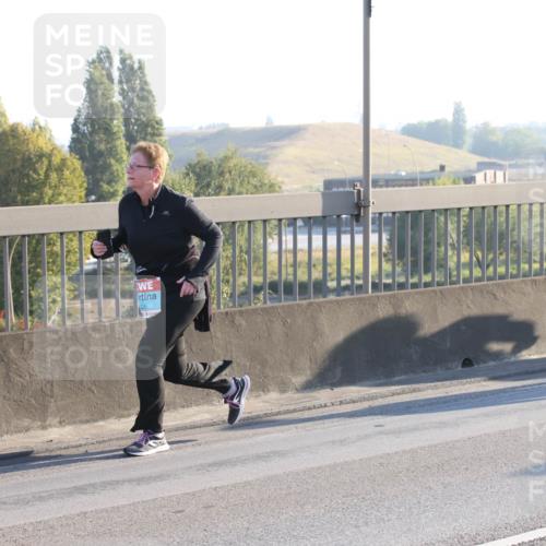03.10.2025 - Köhlbrandbrückenlauf Lena Gebhardt http://msf.ph/oto/9046866 03.10.2025 09:28:42 Position 1 226 meine-sportfotos.de