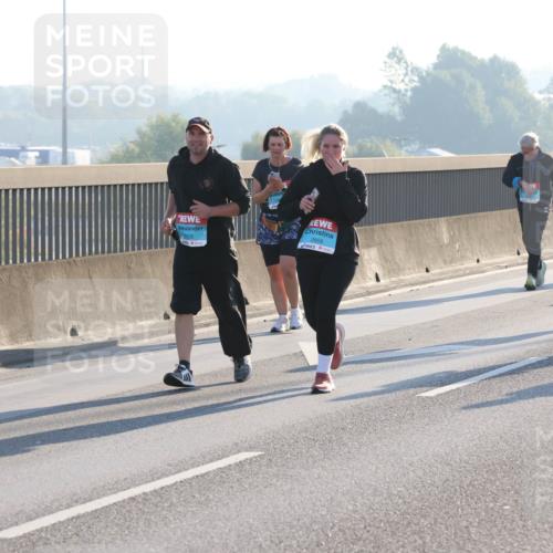 03.10.2025 - Köhlbrandbrückenlauf Lena Gebhardt http://msf.ph/oto/9047296 03.10.2025 09:29:10 Position 1  meine-sportfotos.de