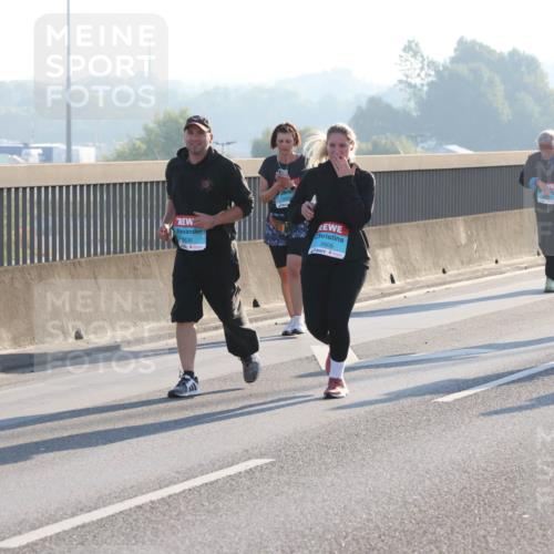 03.10.2025 - Köhlbrandbrückenlauf Lena Gebhardt http://msf.ph/oto/9047298 03.10.2025 09:29:10 Position 1 2636, 2606 meine-sportfotos.de