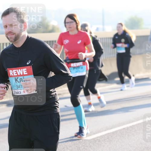 03.10.2025 - Köhlbrandbrückenlauf Lena Gebhardt http://msf.ph/oto/9047413 03.10.2025 09:29:22 Position 1 347 meine-sportfotos.de