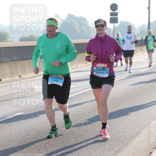 03.10.2025 - Köhlbrandbrückenlauf Lena Gebhardt http://msf.ph/oto/9047552 03.10.2025 09:29:33 Position 1 2839, 2479 meine-sportfotos.de