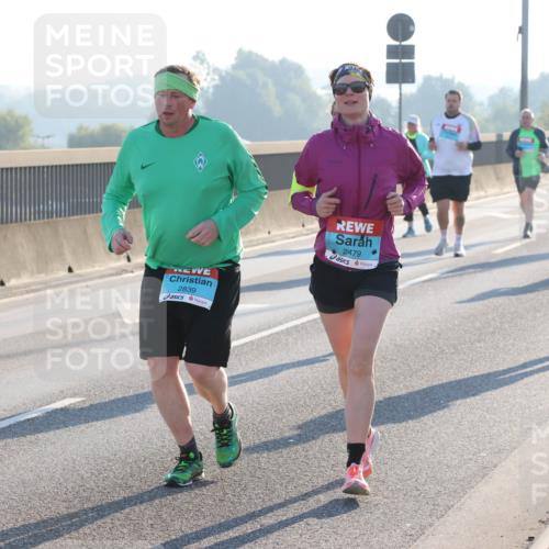 03.10.2025 - Köhlbrandbrückenlauf Lena Gebhardt http://msf.ph/oto/9047555 03.10.2025 09:29:33 Position 1 2839, 2479 meine-sportfotos.de