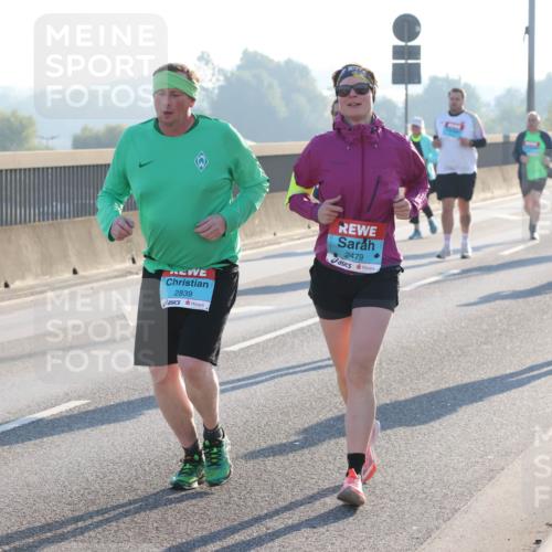 03.10.2025 - Köhlbrandbrückenlauf Lena Gebhardt http://msf.ph/oto/9047557 03.10.2025 09:29:33 Position 1 2839, 2479 meine-sportfotos.de