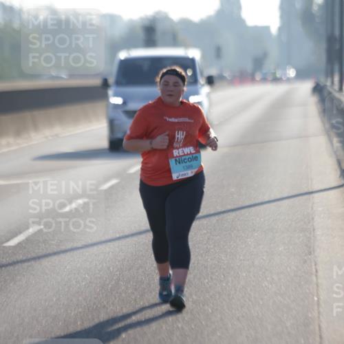 03.10.2025 - Köhlbrandbrückenlauf Jannik Wohlers http://msf.ph/oto/9048853 03.10.2025 09:30:51 Position 3 1389 meine-sportfotos.de