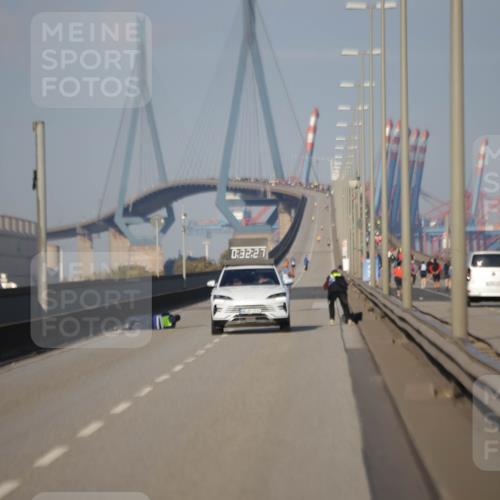 03.10.2025 - Köhlbrandbrückenlauf Jannik Wohlers http://msf.ph/oto/9048937 03.10.2025 09:32:27 Position 3 0, 32, 20 meine-sportfotos.de