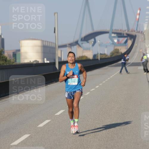 03.10.2025 - Köhlbrandbrückenlauf Jannik Wohlers http://msf.ph/oto/9049002 03.10.2025 09:32:51 Position 3 3769 meine-sportfotos.de
