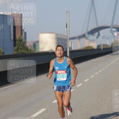 03.10.2025 - Köhlbrandbrückenlauf Jannik Wohlers http://msf.ph/oto/9049108 03.10.2025 09:32:52 Position 3 3769 meine-sportfotos.de