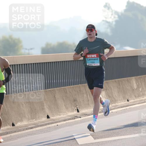 03.10.2025 - Köhlbrandbrückenlauf Lena Gebhardt http://msf.ph/oto/9049122 03.10.2025 09:12:04 Position 1 3807, 1008 meine-sportfotos.de