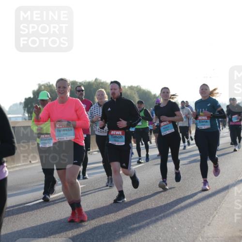 03.10.2025 - Köhlbrandbrückenlauf Jannik Wohlers http://msf.ph/oto/9049127 03.10.2025 09:18:18 Position 3 3168, 3210, 1164, 3515 meine-sportfotos.de