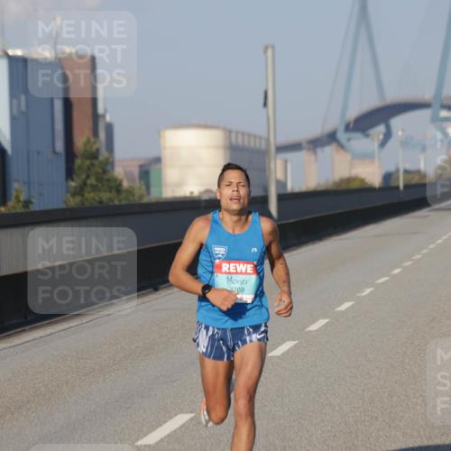 03.10.2025 - Köhlbrandbrückenlauf Jannik Wohlers http://msf.ph/oto/9049136 03.10.2025 09:32:53 Position 3 3769 meine-sportfotos.de