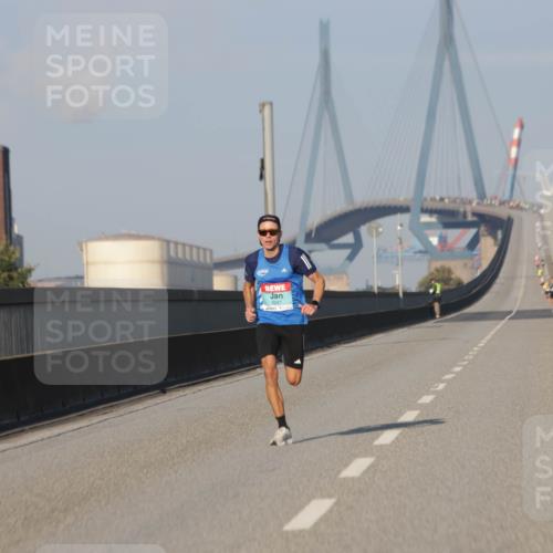 03.10.2025 - Köhlbrandbrückenlauf Jannik Wohlers http://msf.ph/oto/9049151 03.10.2025 09:33:40 Position 3 3247 meine-sportfotos.de