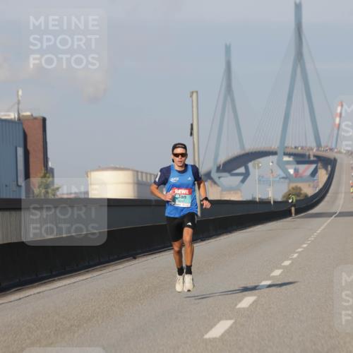 03.10.2025 - Köhlbrandbrückenlauf Jannik Wohlers http://msf.ph/oto/9049236 03.10.2025 09:33:41 Position 3 3247 meine-sportfotos.de