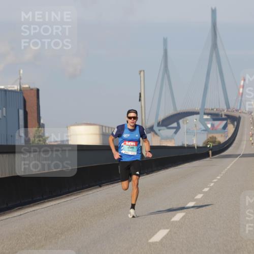 03.10.2025 - Köhlbrandbrückenlauf Jannik Wohlers http://msf.ph/oto/9049252 03.10.2025 09:33:41 Position 3 3247 meine-sportfotos.de