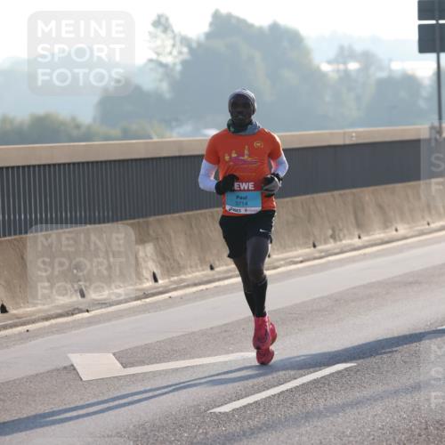 03.10.2025 - Köhlbrandbrückenlauf Lena Gebhardt http://msf.ph/oto/9049314 03.10.2025 09:12:15 Position 1 3714 meine-sportfotos.de