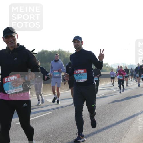 03.10.2025 - Köhlbrandbrückenlauf Jannik Wohlers http://msf.ph/oto/9049419 03.10.2025 09:18:25 Position 3 1408, 3799, 1605 meine-sportfotos.de