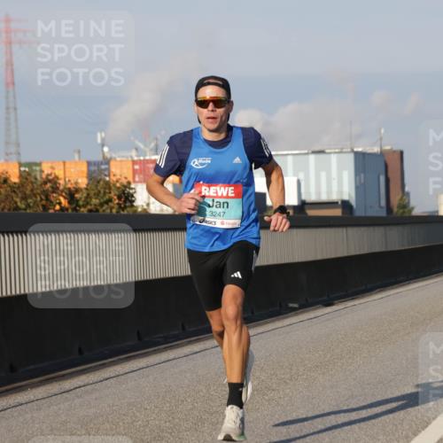 03.10.2025 - Köhlbrandbrückenlauf Jannik Wohlers http://msf.ph/oto/9049490 03.10.2025 09:33:45 Position 3 3247 meine-sportfotos.de