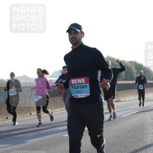 03.10.2025 - Köhlbrandbrückenlauf Jannik Wohlers http://msf.ph/oto/9049494 03.10.2025 09:18:26 Position 3 1605 meine-sportfotos.de