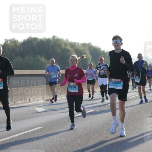 03.10.2025 - Köhlbrandbrückenlauf Jannik Wohlers http://msf.ph/oto/9049628 03.10.2025 09:18:29 Position 3 1873, 1515, 1933, 3326 meine-sportfotos.de