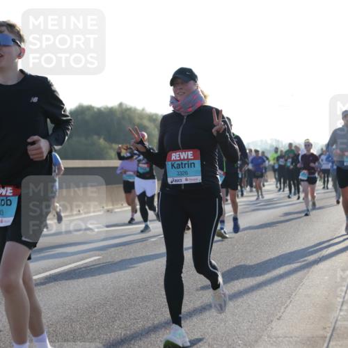 03.10.2025 - Köhlbrandbrückenlauf Jannik Wohlers http://msf.ph/oto/9049741 03.10.2025 09:18:31 Position 3 1515, 1933, 3326 meine-sportfotos.de