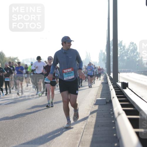 03.10.2025 - Köhlbrandbrückenlauf Jannik Wohlers http://msf.ph/oto/9049784 03.10.2025 09:18:32 Position 3 1307, 3375 meine-sportfotos.de