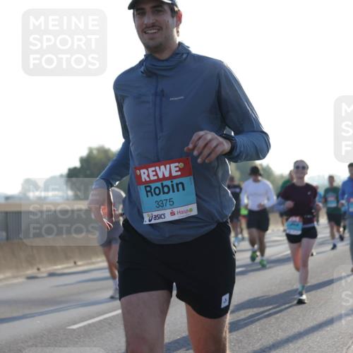 03.10.2025 - Köhlbrandbrückenlauf Jannik Wohlers http://msf.ph/oto/9049914 03.10.2025 09:18:35 Position 3 3375 meine-sportfotos.de