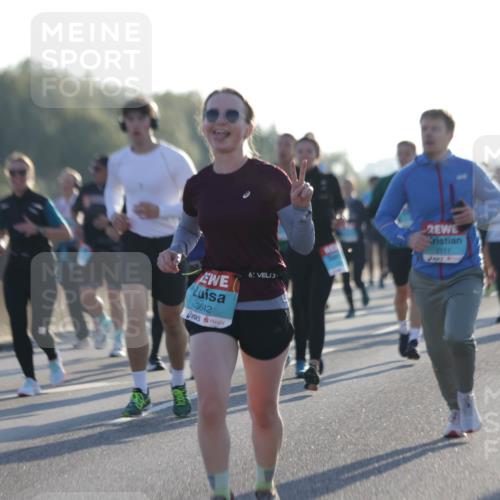 03.10.2025 - Köhlbrandbrückenlauf Jannik Wohlers http://msf.ph/oto/9049933 03.10.2025 09:18:36 Position 3 3642, 2117 meine-sportfotos.de