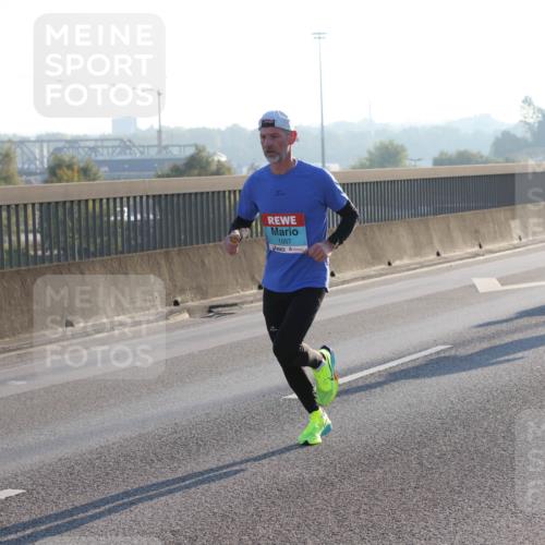 03.10.2025 - Köhlbrandbrückenlauf Lena Gebhardt http://msf.ph/oto/9049943 03.10.2025 09:13:31 Position 1 1057 meine-sportfotos.de