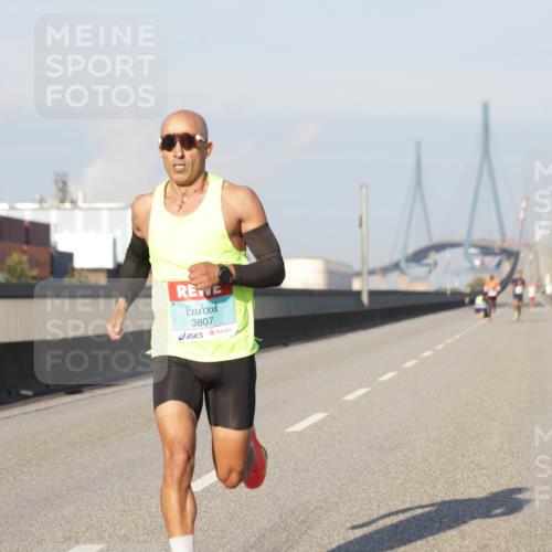 03.10.2025 - Köhlbrandbrückenlauf Jannik Wohlers http://msf.ph/oto/9050139 03.10.2025 09:35:36 Position 3 3807 meine-sportfotos.de