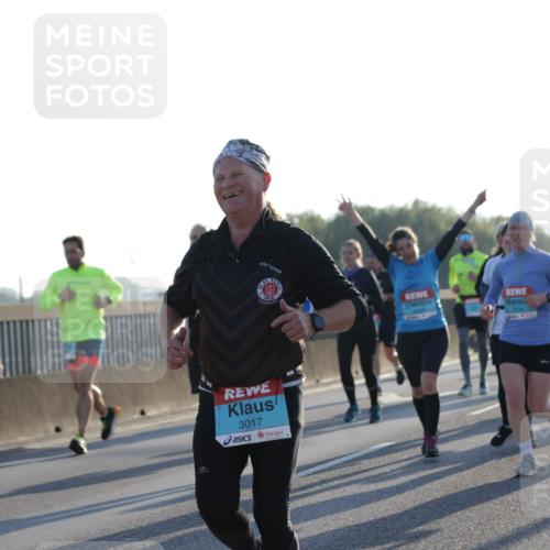 03.10.2025 - Köhlbrandbrückenlauf Jannik Wohlers http://msf.ph/oto/9050231 03.10.2025 09:18:42 Position 3 191, 1910, 3017 meine-sportfotos.de