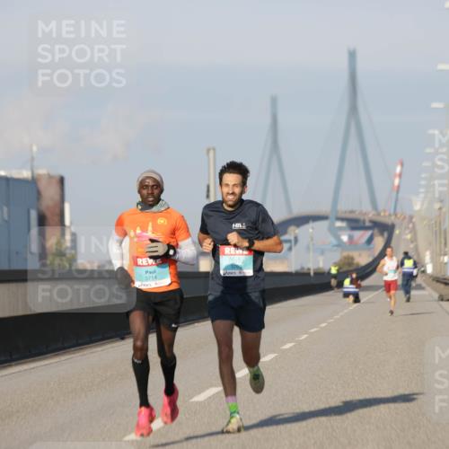 03.10.2025 - Köhlbrandbrückenlauf Jannik Wohlers http://msf.ph/oto/9050289 03.10.2025 09:35:52 Position 3 3714, 3760 meine-sportfotos.de